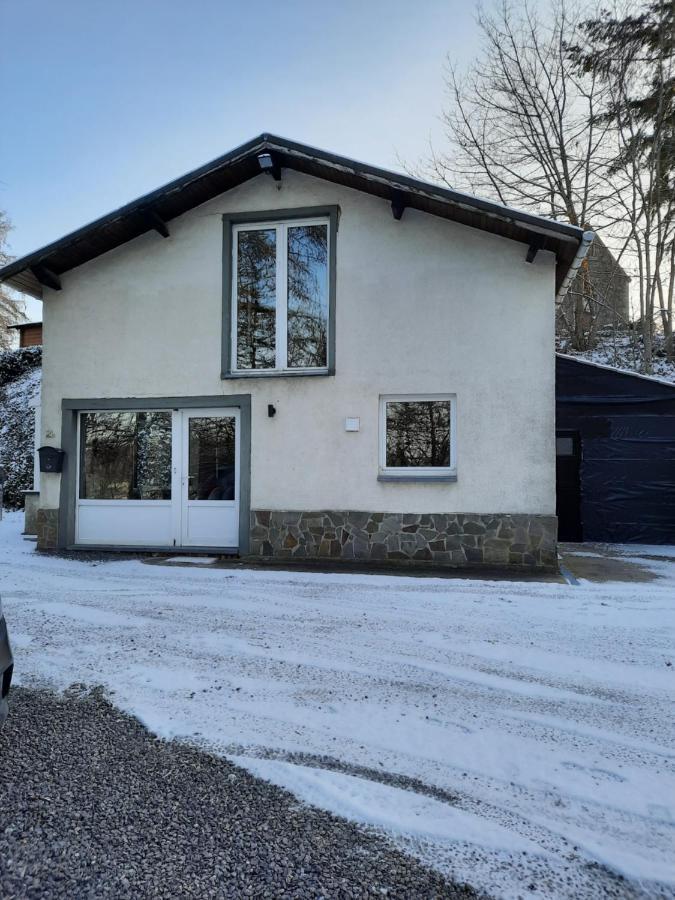 La Pinede - Charmante Maison De Village Hotton Exterior photo
